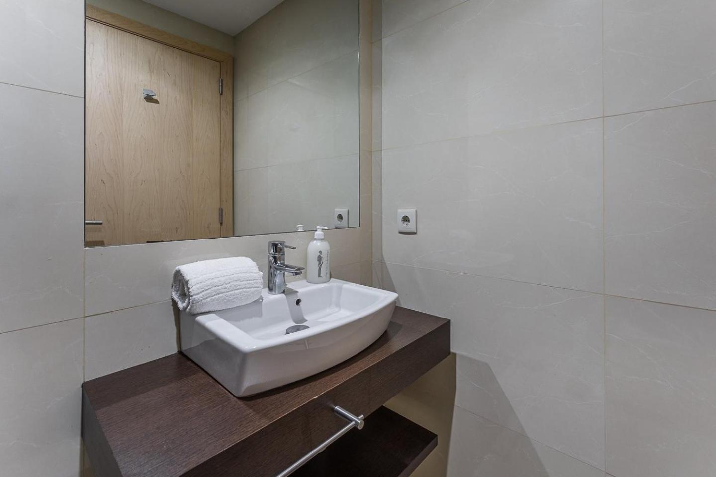 Guestready - Artsy Apartment Porto Buitenkant foto